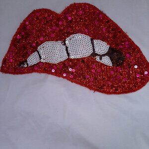 2/$20 J story sequin crop top
